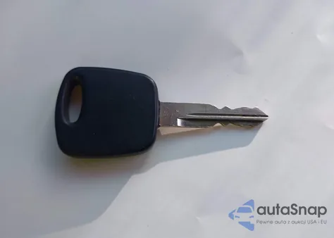 2001 Ford Excursion Limited from USA, damaged, VIN 1FMNU43S31EC79524